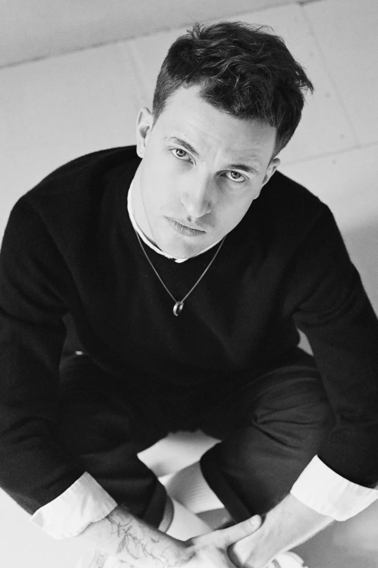 Dima Fineline Tattoo Artist